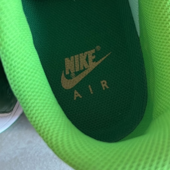 Nike Air Force 1 Low St. Patrick's Day 2021 Sneakers - Picture 12 of 13